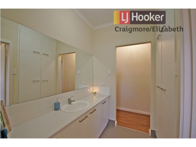 5 Salmon Gum Crescent, Blakeview SA 5114