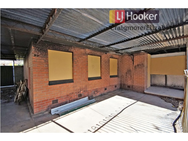 42 Peacock Road, Elizabeth Downs SA 5113