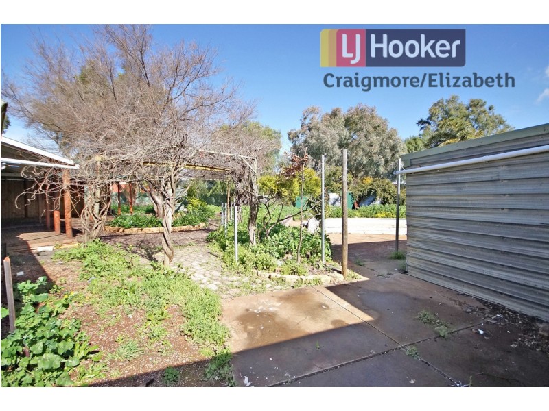 42 Peacock Road, Elizabeth Downs SA 5113