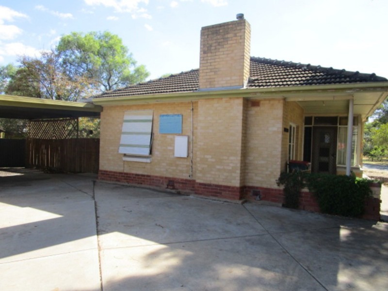 1 Mark Road, Elizabeth Vale SA 5112