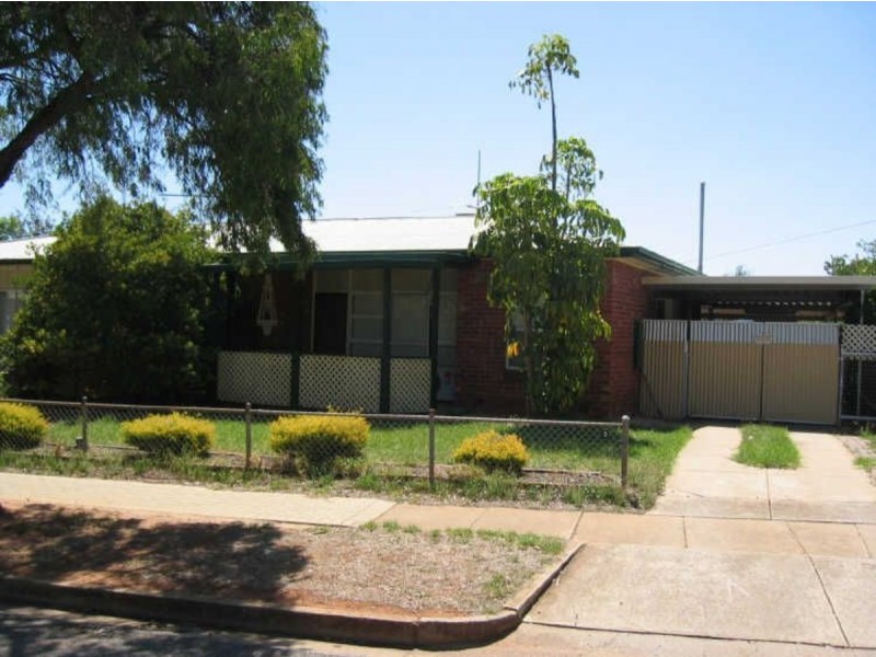 3 Stakes Crescent, Elizabeth Downs SA 5113