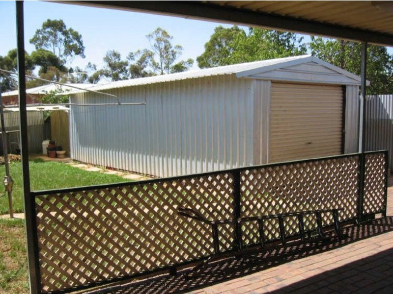 3 Stakes Crescent, Elizabeth Downs SA 5113