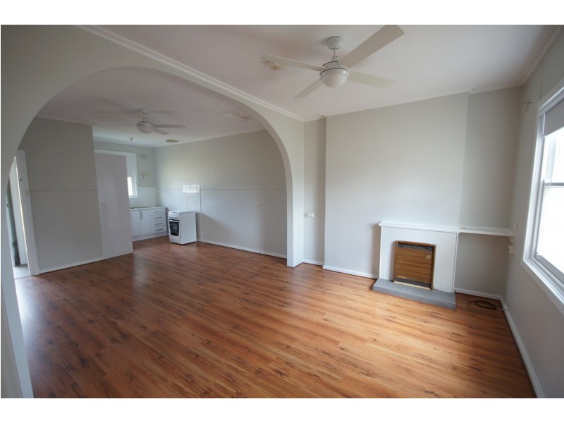 4 Knoyle Street, Elizabeth South SA 5112