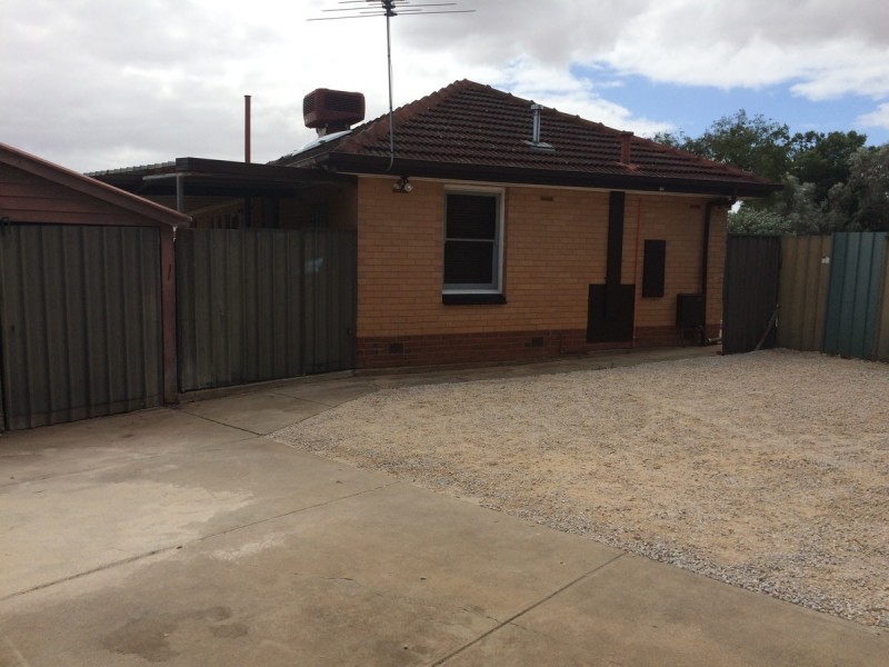 25 Barton Road, Elizabeth Downs SA 5113