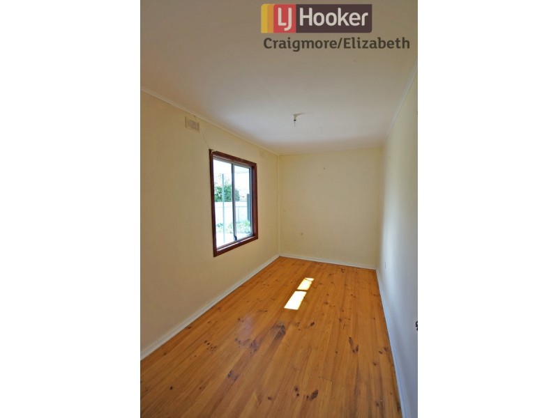 30 Mavros Road, Elizabeth Downs SA 5113