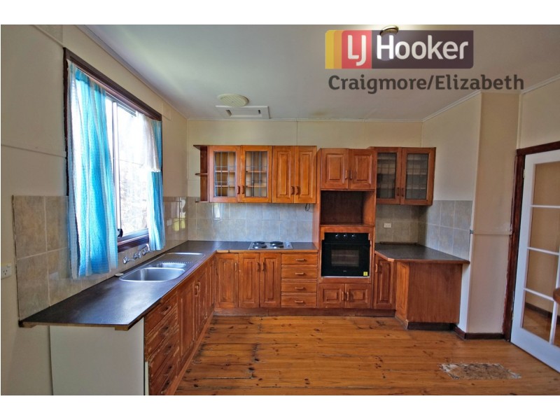 30 Mavros Road, Elizabeth Downs SA 5113