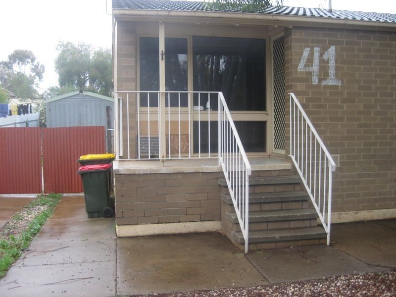 41 Linger Crescent, Elizabeth Downs SA 5113