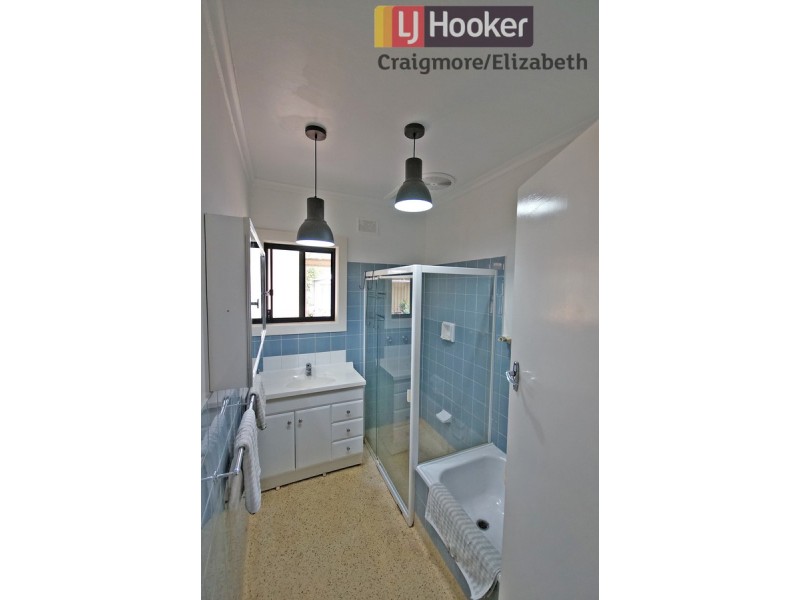 33 Andrews Road, Elizabeth Downs SA 5113