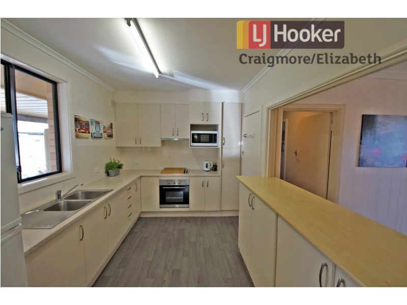 33 Andrews Road, Elizabeth Downs SA 5113