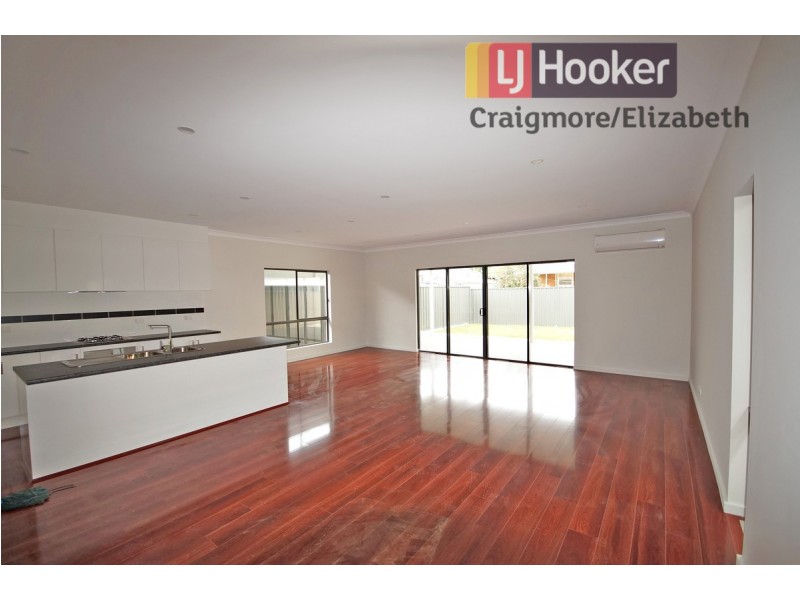 73A & B McKenzie Road, Elizabeth Downs SA 5113