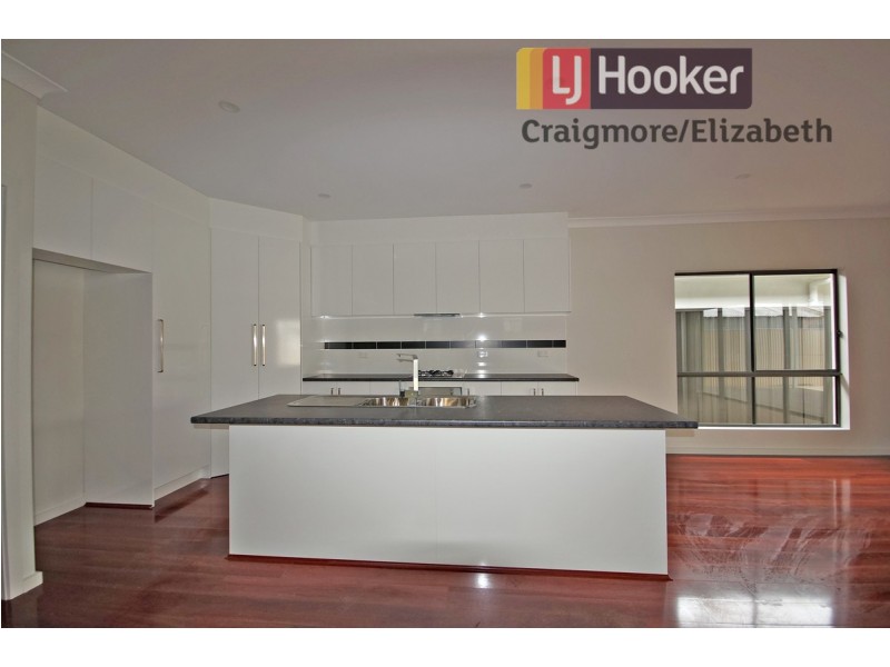 73A & B McKenzie Road, Elizabeth Downs SA 5113