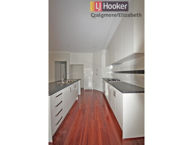 73A & B McKenzie Road, Elizabeth Downs SA 5113