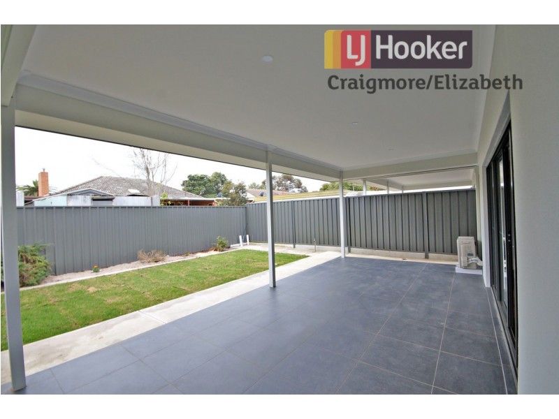 73A & B McKenzie Road, Elizabeth Downs SA 5113