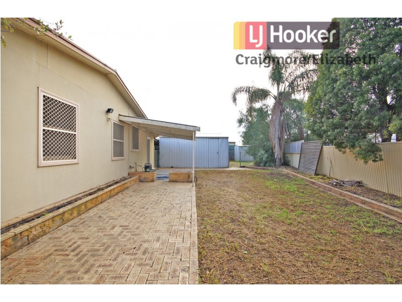 8 McKenzie Road, Elizabeth Downs SA 5113