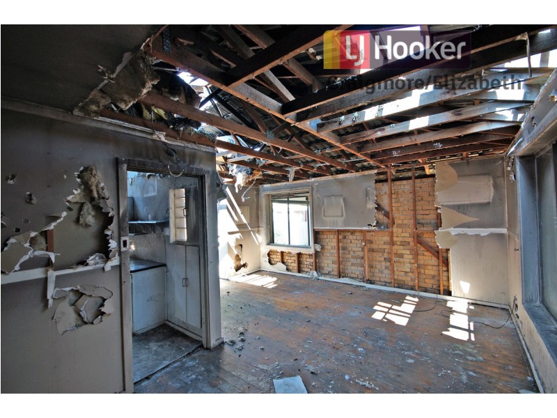 10 Dauntless Crescent, Elizabeth Downs SA 5113