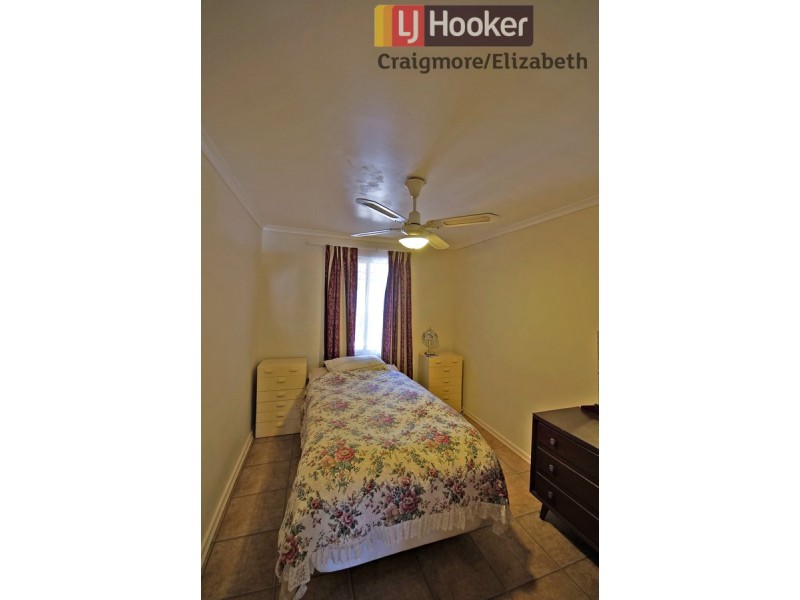 42 Warooka Crescent, Smithfield SA 5114