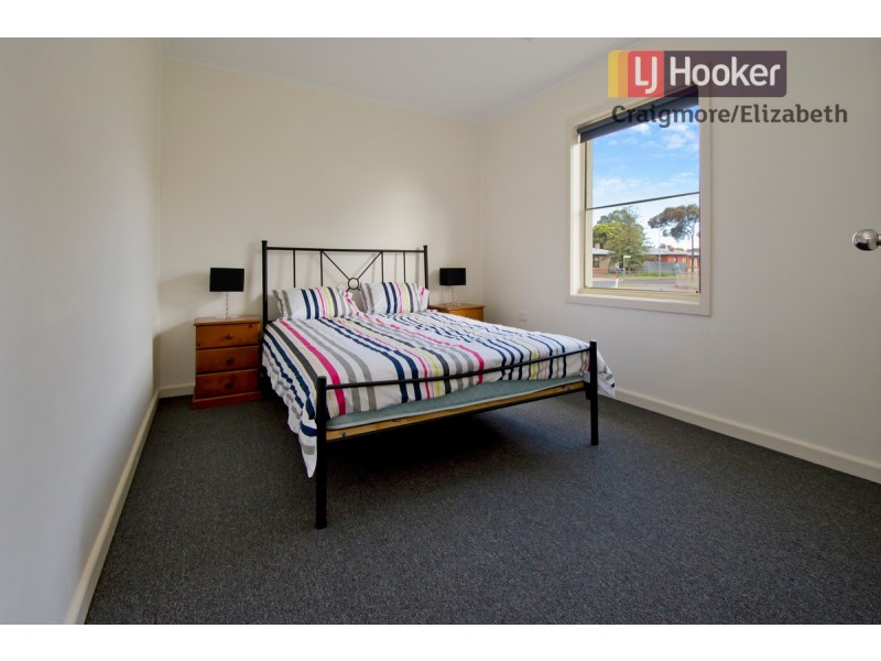 62 Stakes Crescent, Elizabeth Downs SA 5113