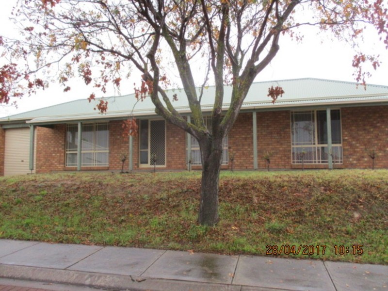 8 Gleneagles Circuit, Greenwith SA 5125