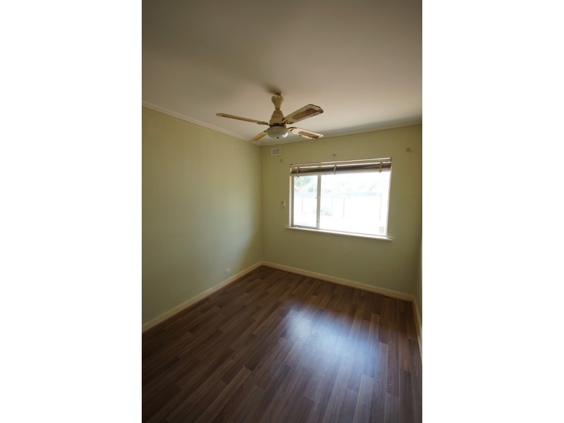 128 Goodman Road, Elizabeth South SA 5112