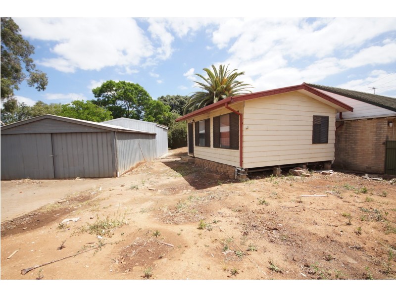 128 Goodman Road, Elizabeth South SA 5112
