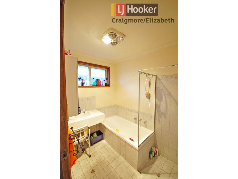 1 Pineridge Drive, Blakeview SA 5114