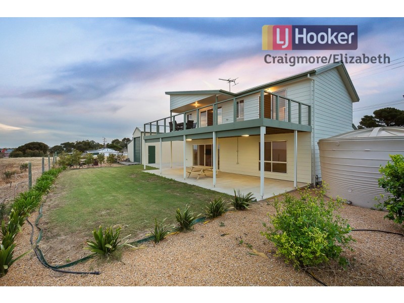 31 Main Coast Road, Pine Point SA 5571