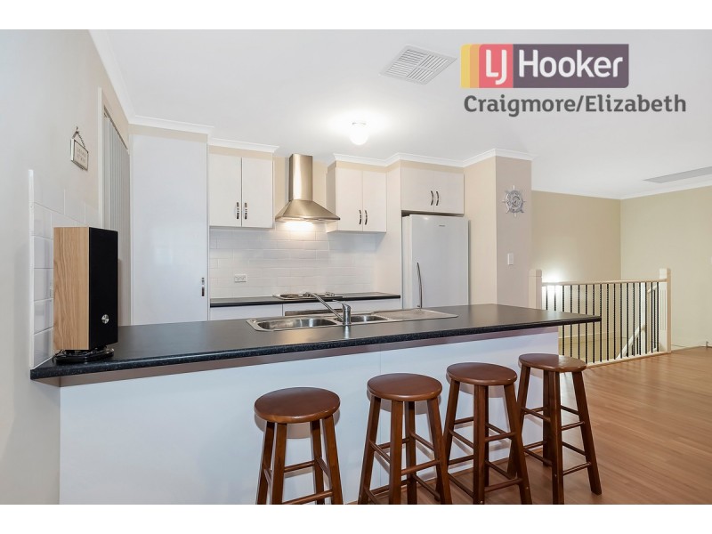 31 Main Coast Road, Pine Point SA 5571