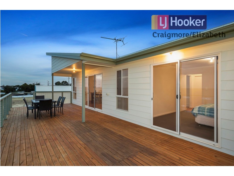 31 Main Coast Road, Pine Point SA 5571