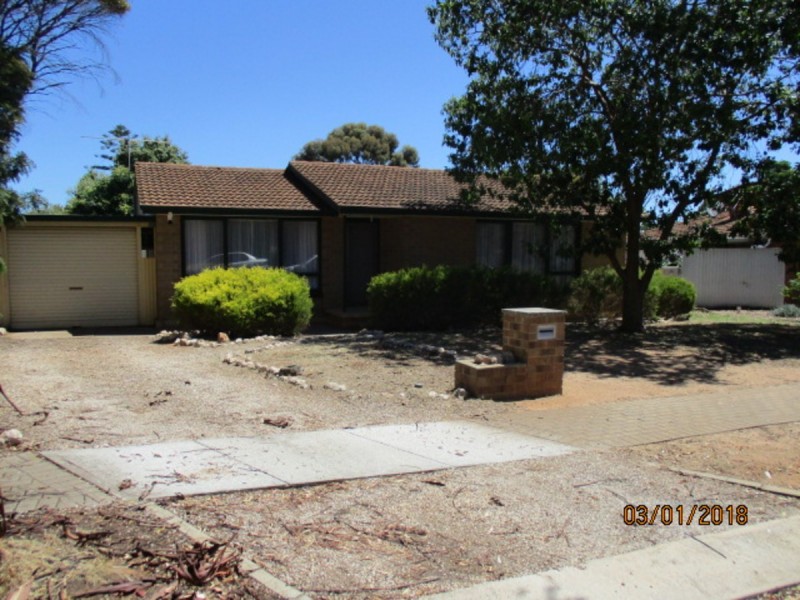 30 Burford Street, Elizabeth Downs SA 5113