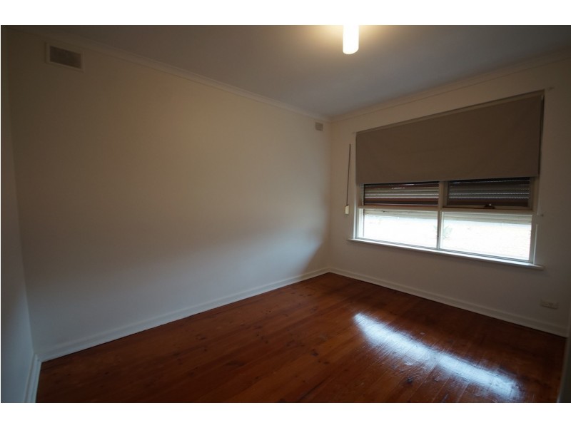 4 Oxford Street, Parafield Gardens SA 5107