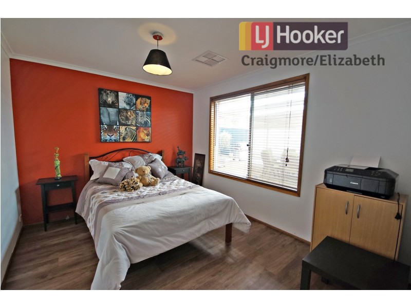 49 President Avenue, Andrews Farm SA 5114