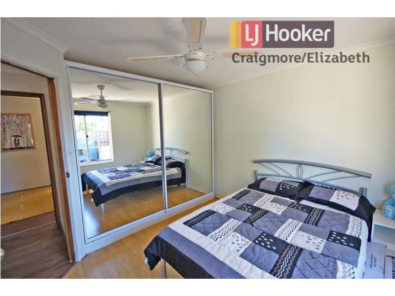 49 President Avenue, Andrews Farm SA 5114