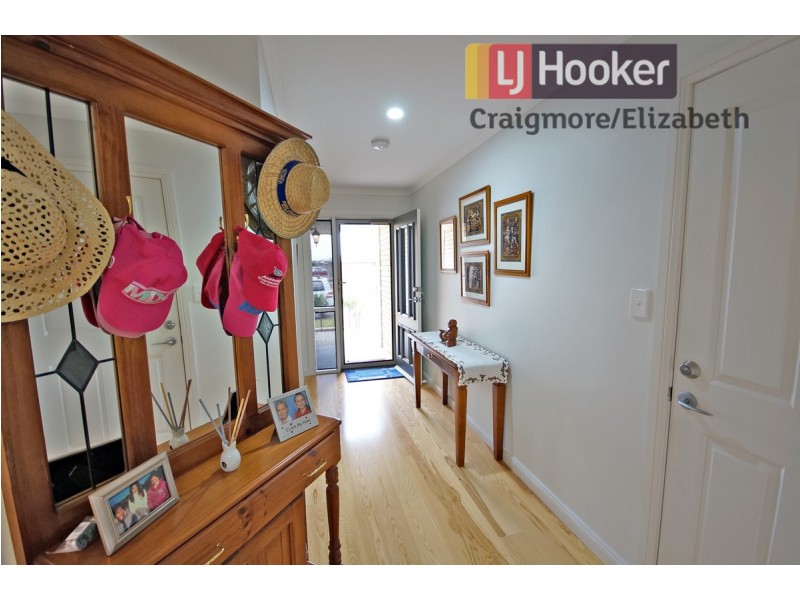 60 Edward John Parade, Penfield SA 5121