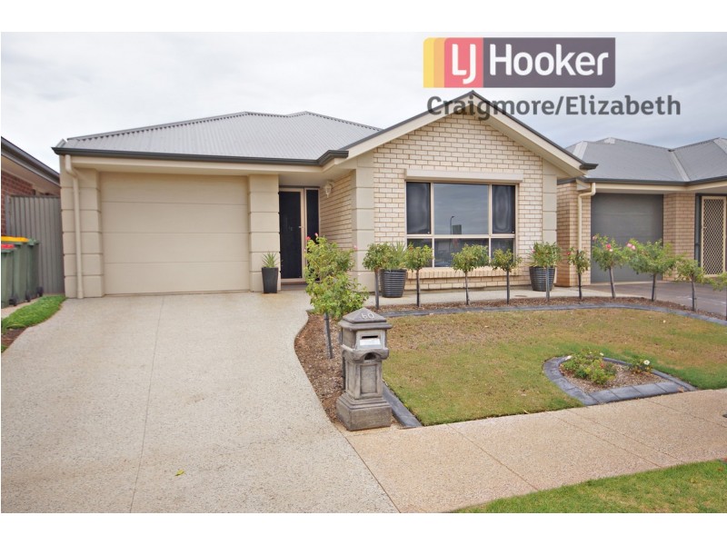 60 Edward John Parade, Penfield SA 5121