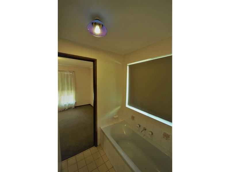 41 Moir Street, Smithfield SA 5114