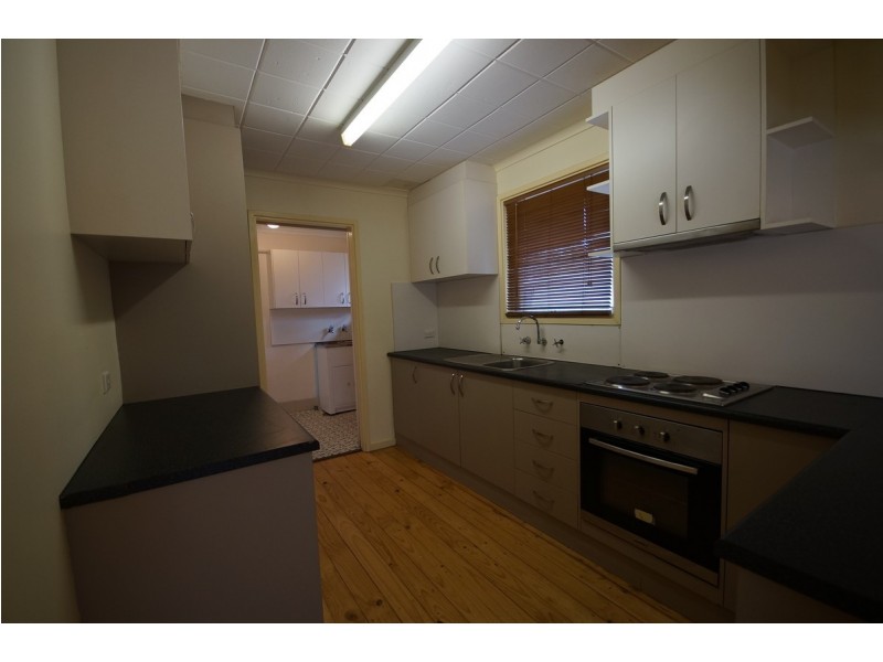 39 Barrington Road, Elizabeth Downs SA 5113