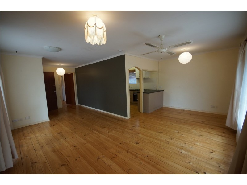 39 Barrington Road, Elizabeth Downs SA 5113