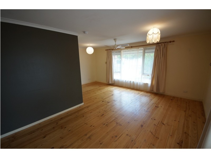 39 Barrington Road, Elizabeth Downs SA 5113