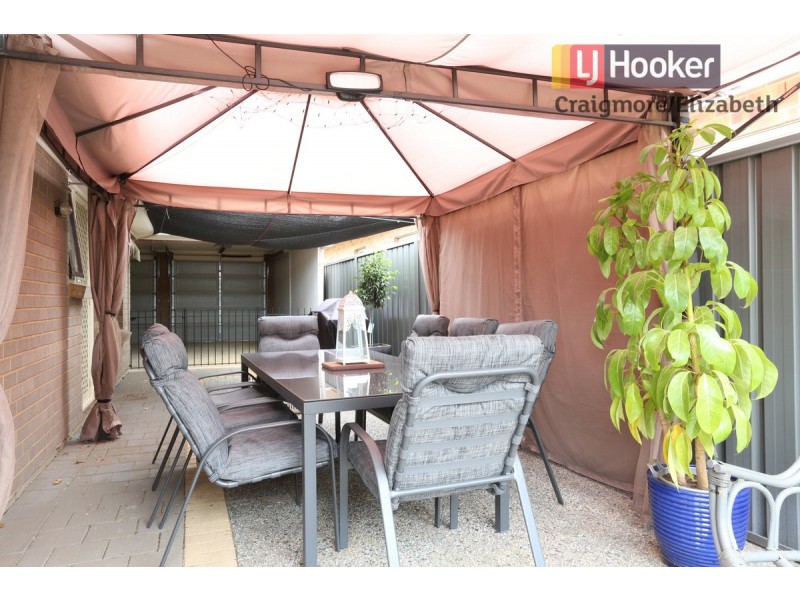 10 Jindabyne Street, Andrews Farm SA 5114