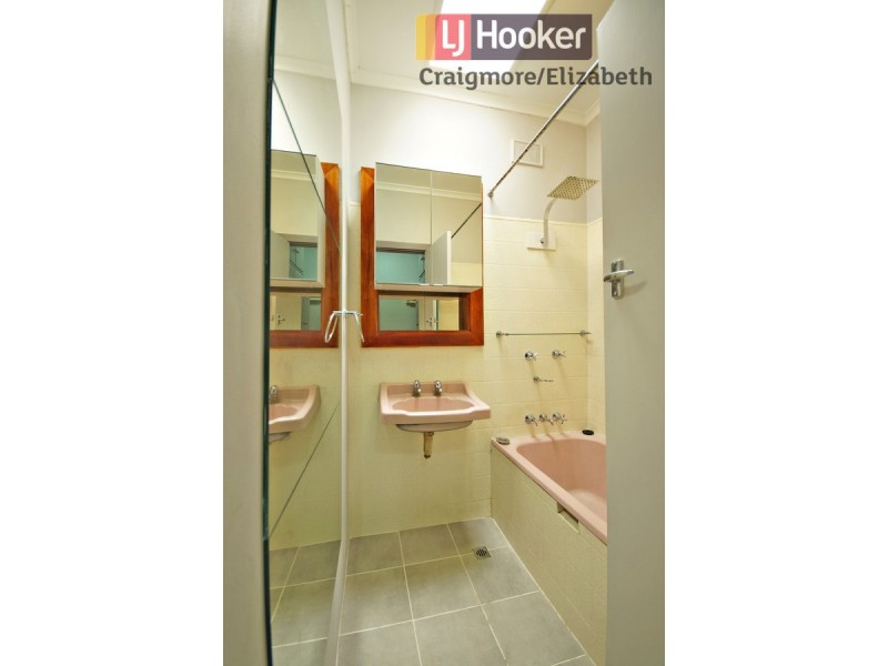 22 Campbell Road, Elizabeth Downs SA 5113