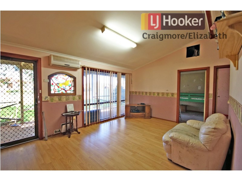 16 Lakeland Road, Munno Para West SA 5115