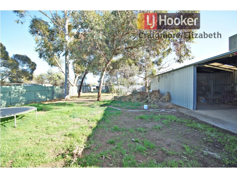 16 Lakeland Road, Munno Para West SA 5115