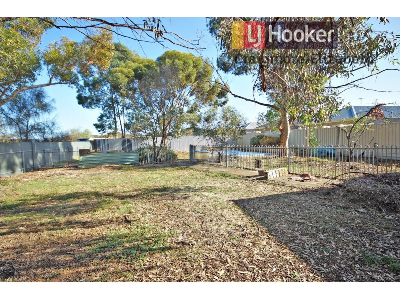 16 Lakeland Road, Munno Para West SA 5115