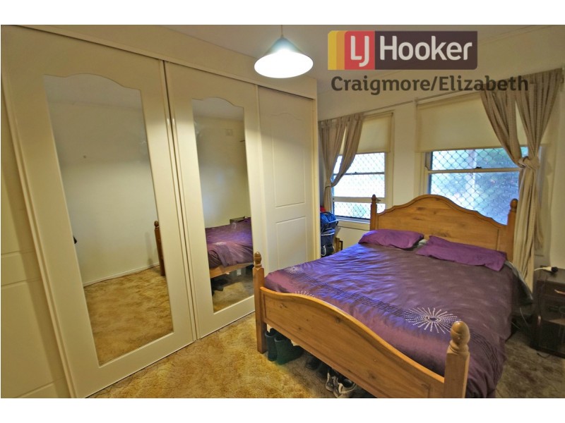 25 Andrews Road, Elizabeth Downs SA 5113