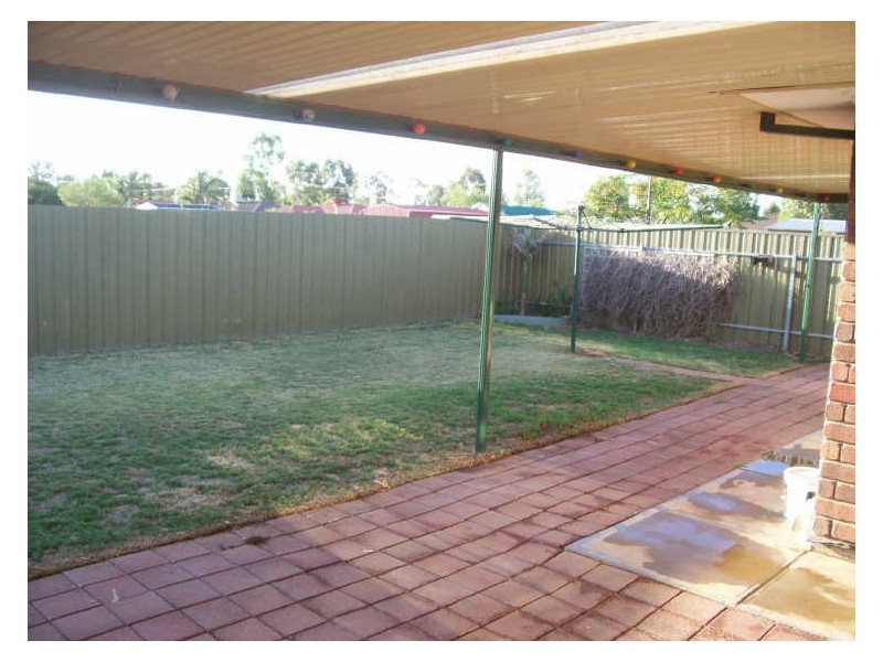 18 Pyrus Crescent, Andrews Farm SA 5114