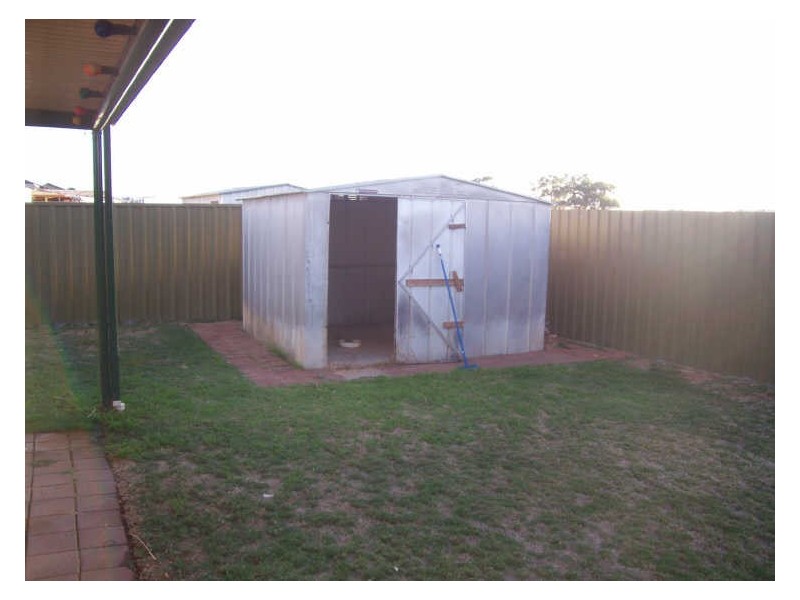 18 Pyrus Crescent, Andrews Farm SA 5114