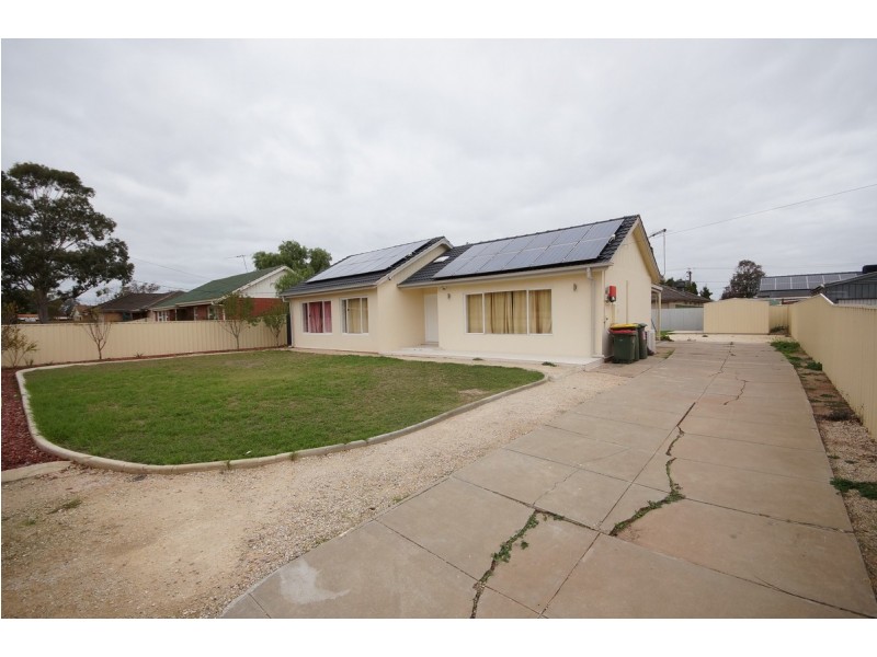 7 Crabb Road, Smithfield Plains SA 5114