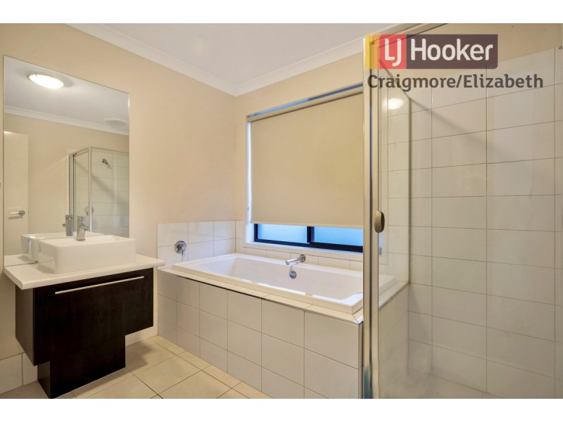 42 Valiant Road, Munno Para West SA 5115