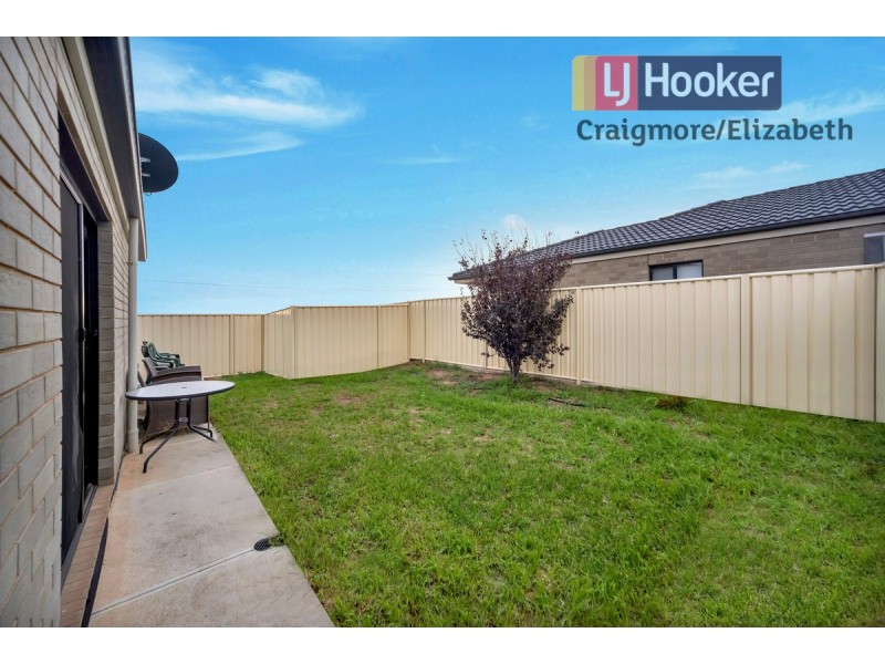 42 Valiant Road, Munno Para West SA 5115