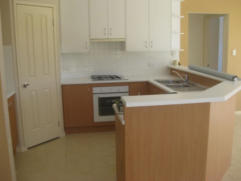 134 President Avenue, Andrews Farm SA 5114